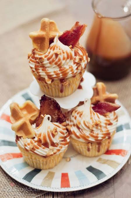 Maple Waffle Cupcake